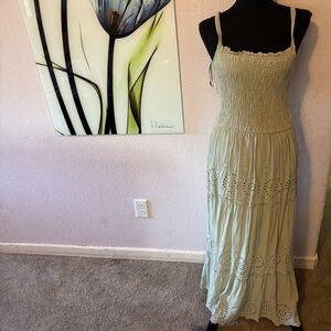 Jessica Simpson dress size small